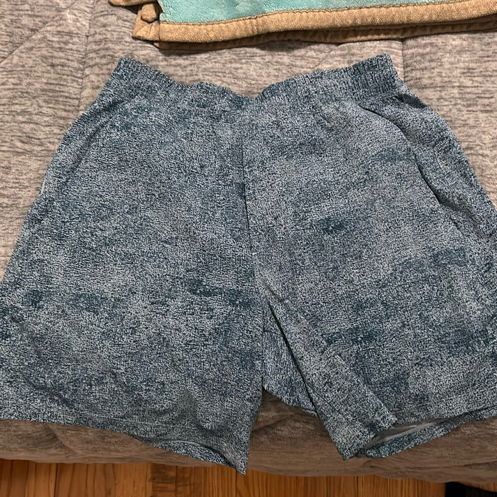 Lululemon Men Shorts